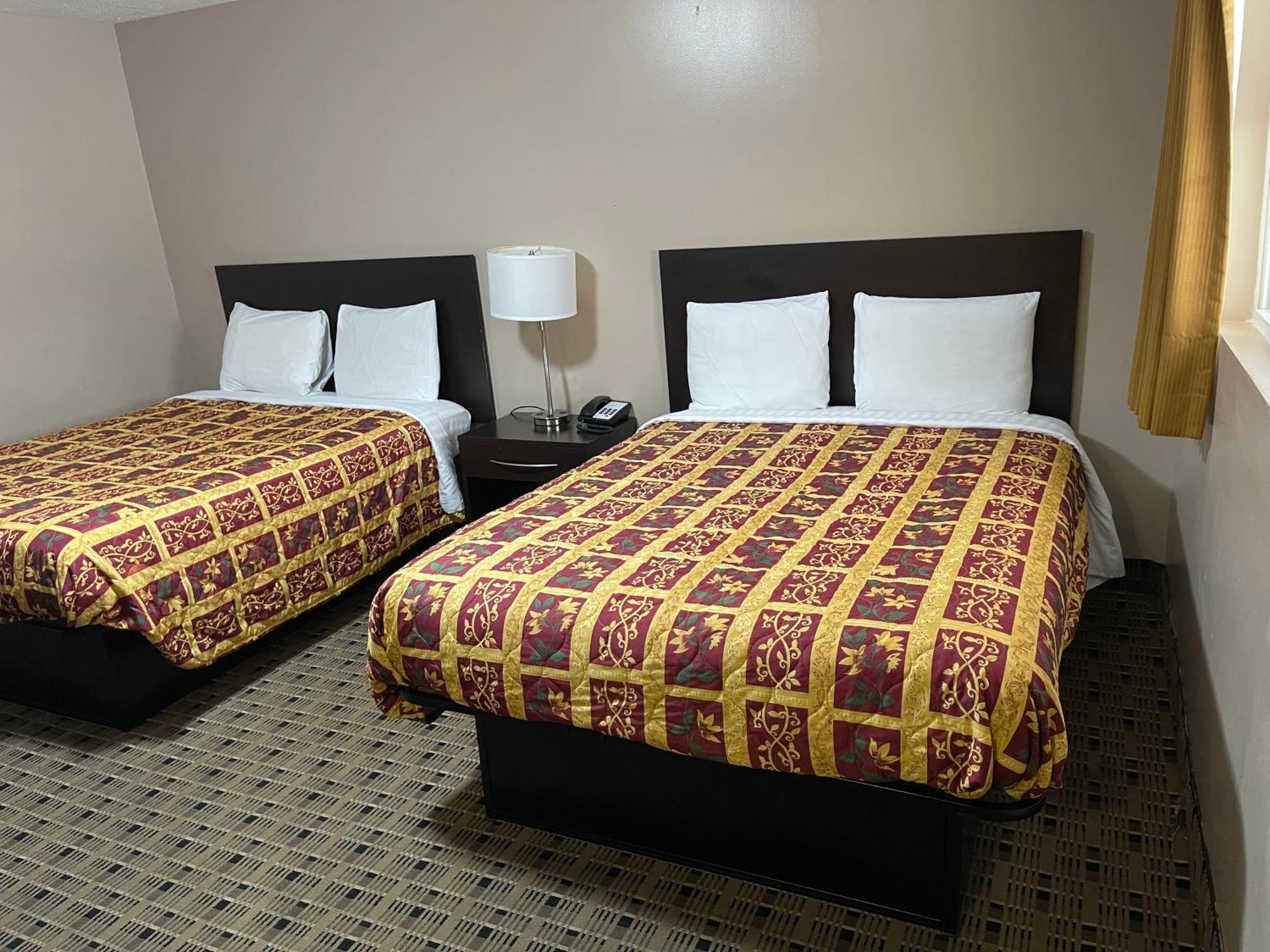 Economy Inn & Suites Ashtabula Zewnętrze zdjęcie