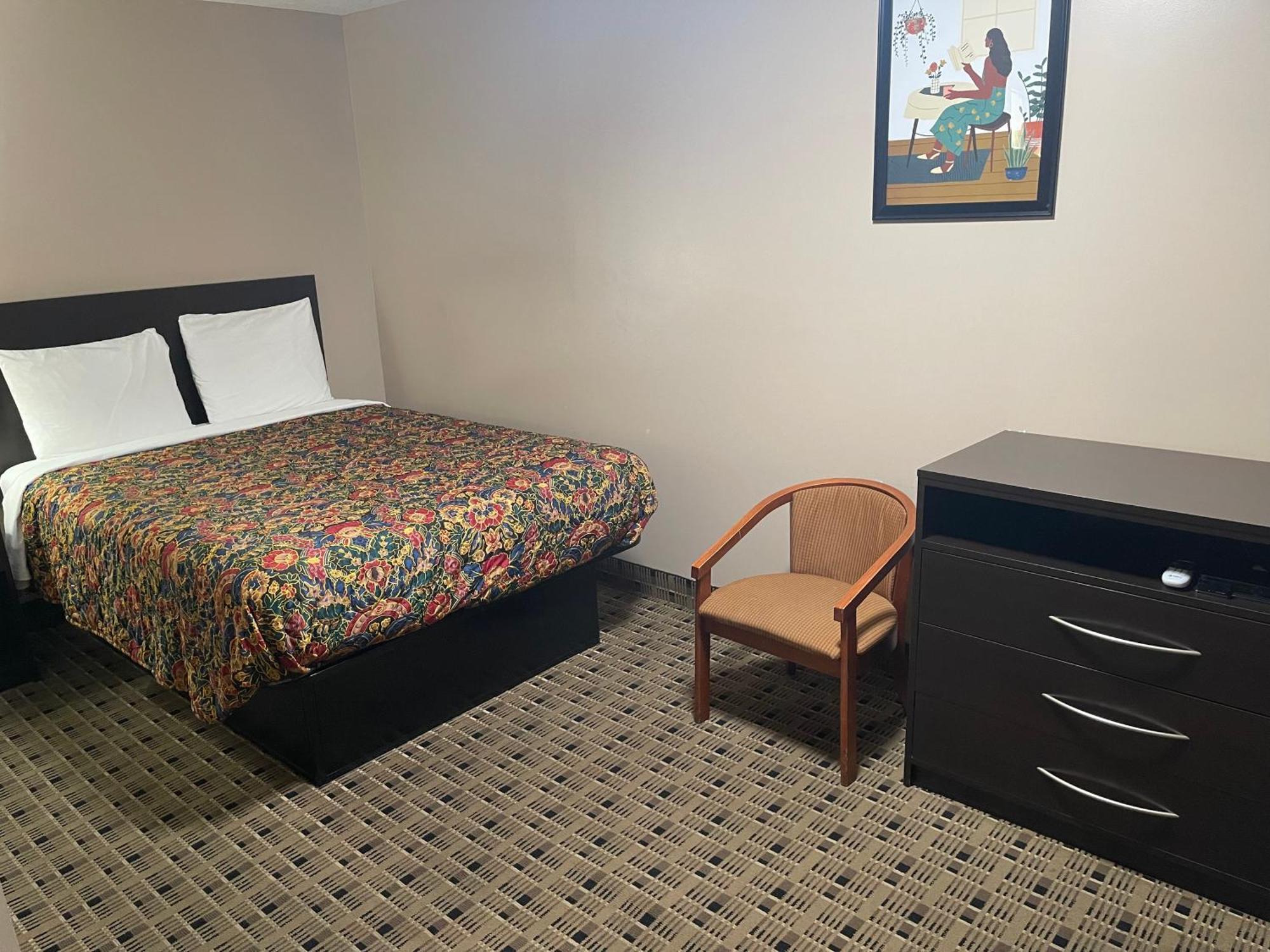 Economy Inn & Suites Ashtabula Zewnętrze zdjęcie